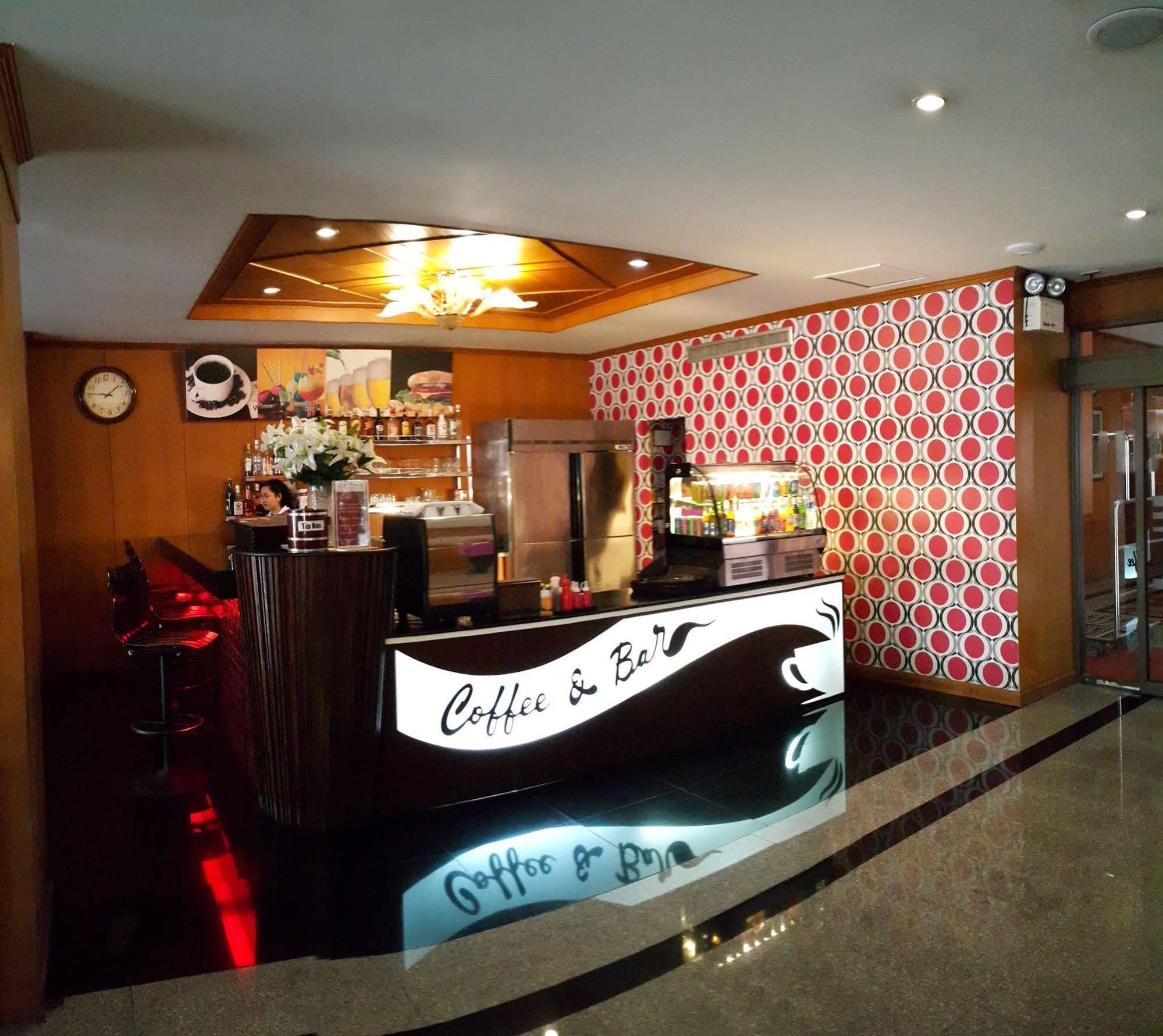 Dynasty Inn Pattaya Exterior photo
