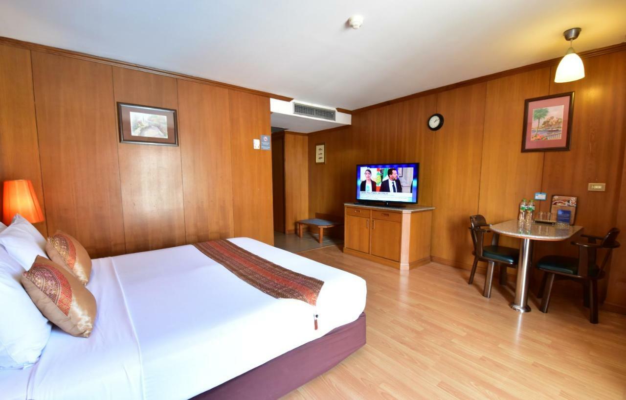 Dynasty Inn Pattaya Exterior photo